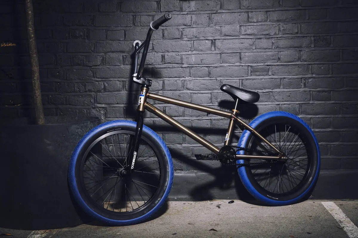 Fit Bike Co. STR 2024: Ideal for Urban BMX Stunts